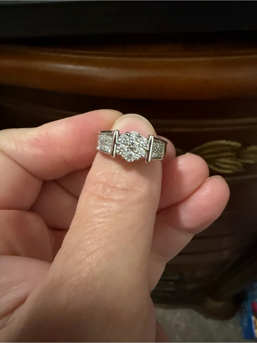 10k Genuine White Gold Cluster Genuine Diamond Ring - Size 7